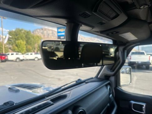 Used 2021 Jeep Wrangler Unlimited Rubicon 4xe w/ Steel Bumper Group image 35