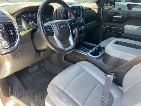 Used 2019 GMC Sierra 1500 SLT w/ SLT Premium Plus Package AWD/4WD image 6