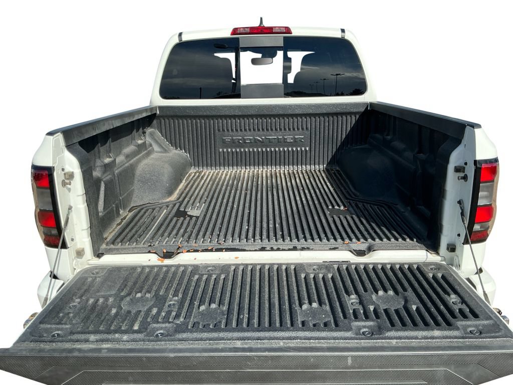Used 2026 Nissan Frontier PRO-4X AWD/4WD image 24