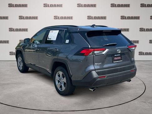 Used 2025 Toyota RAV4 XLE AWD/4WD image 3