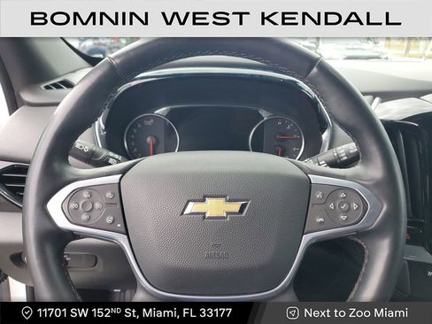 Used 2023 Chevrolet Traverse High Country image 15