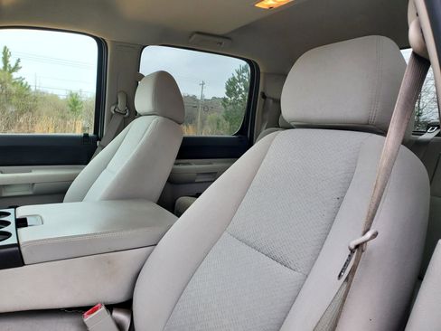 Used 2008 Chevrolet Silverado 3500 LT image 23