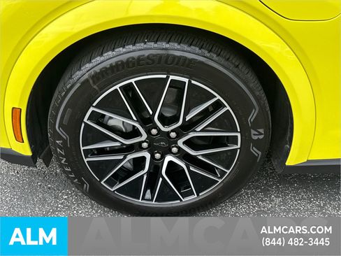 Certified 2025 Ford Mustang Mach-E Premium image 14