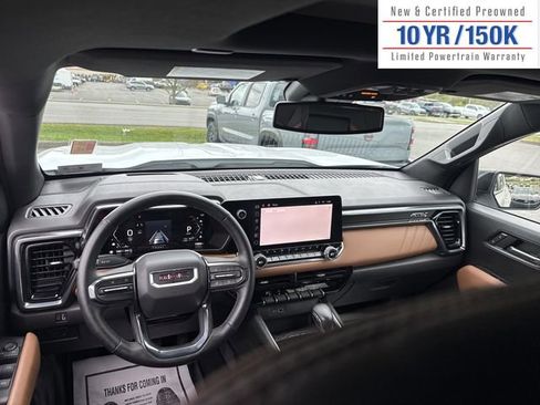 Used 2024 GMC Canyon AT4 w/ AT4 Premium Package image 15