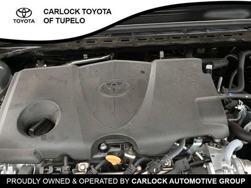 Used 2024 Toyota Camry SE image 25