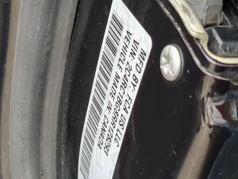 Used 2024 Chrysler Pacifica Touring-L FWD image 34