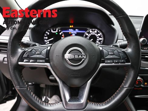 Used 2024 Nissan Altima 2.5 SR FWD image 10