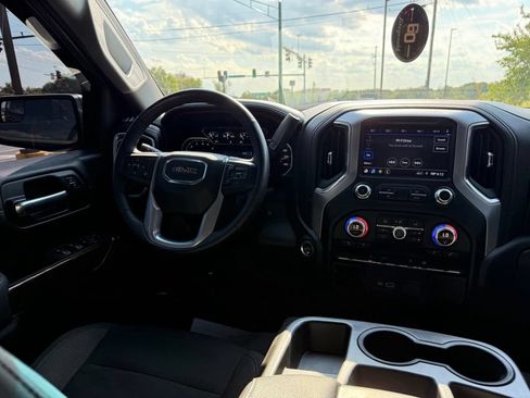 Used 2022 GMC Sierra 1500 Elevation w/ LPO, Elevation Black Package AWD/4WD image 14