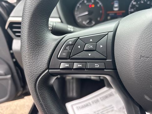 Used 2025 Nissan Altima 2.5 S FWD image 20