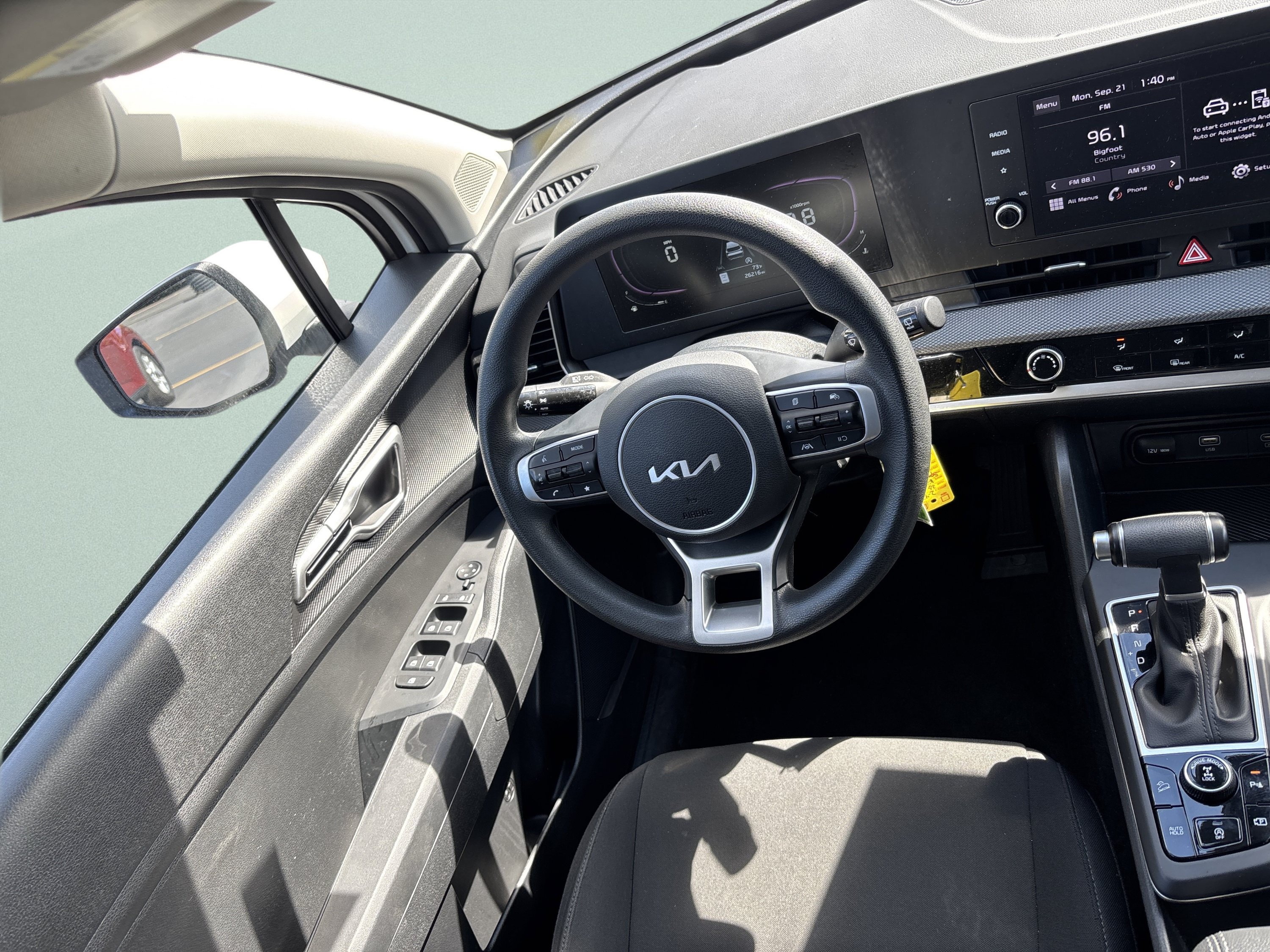 Used 2023 Kia Sportage LX AWD/4WD image 21