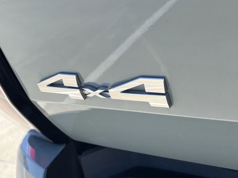 Used 2024 Toyota Tundra Limited image 16