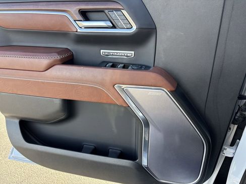 Used 2023 GMC Sierra 1500 Denali Ultimate image 23