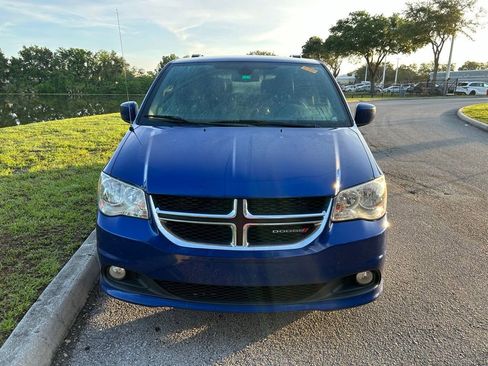 Used 2020 Dodge Grand Caravan SXT FWD image 9