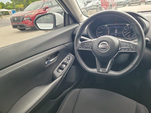 Certified 2022 Nissan Sentra SV FWD image 17