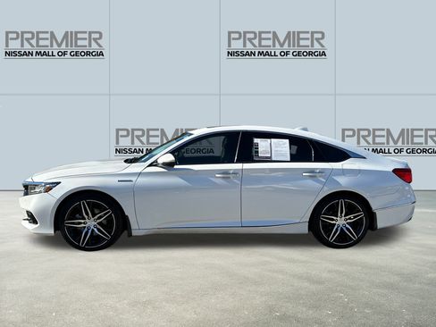 Used 2022 Honda Accord Touring image 8