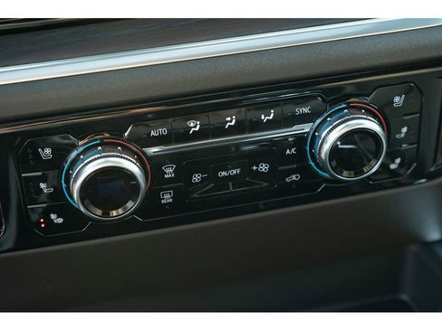 New 2026 GMC Sierra 1500 SLT w/ SLT Premium Plus Package image 27