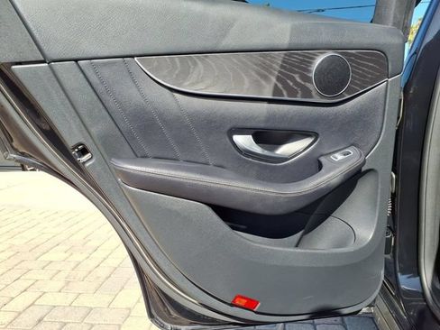 Used 2018 Mercedes-Benz GLC 300 w/ AMG Line image 24