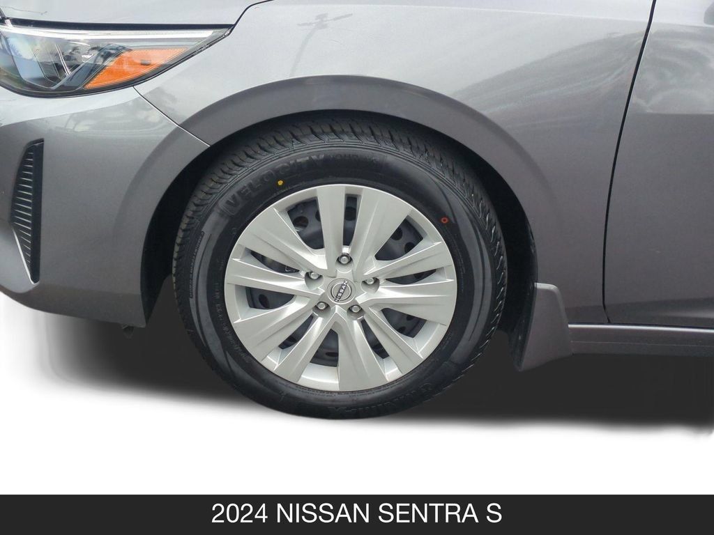 Certified 2024 Nissan Sentra S FWD image 11