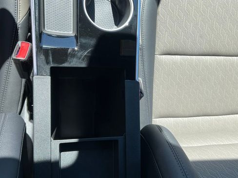 New 2026 Chevrolet Equinox LT w/ Convenience Package II image 16