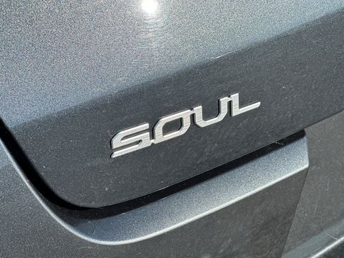 Used 2024 Kia Soul LX w/ Option Group 015 FWD image 26