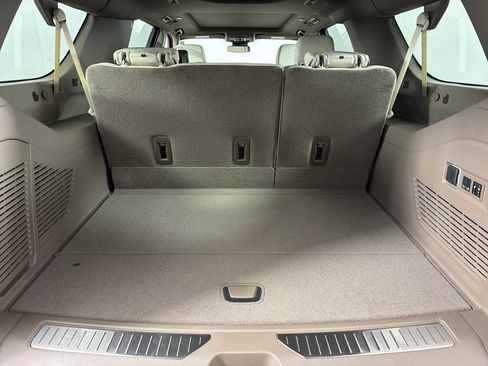 New 2026 GMC Yukon XL Denali w/ Sun & Power Step Package image 18