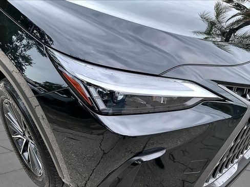 Used 2024 Lexus NX 250 FWD image 27