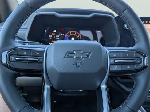 New 2026 Chevrolet Colorado Trail Boss AWD/4WD image 23
