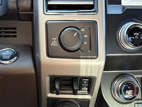 Certified 2021 Ford F250 King Ranch w/ King Ranch Ultimate Package image 25