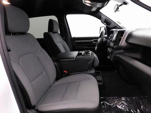 Used 2024 RAM 1500 Big Horn image 33