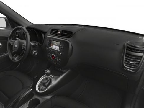 Used 2017 Kia Soul + image 19