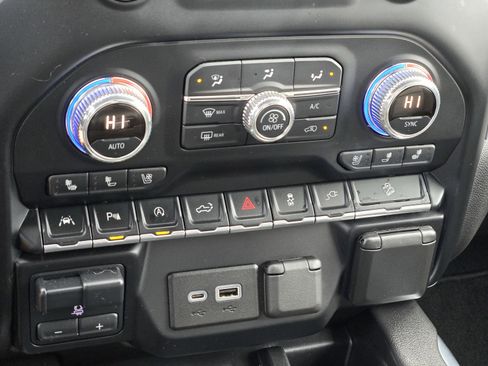 Used 2021 GMC Sierra 1500 SLT w/ SLT Premium Plus Package image 20