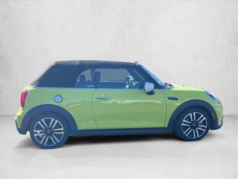 Used 2023 MINI Cooper S image 4