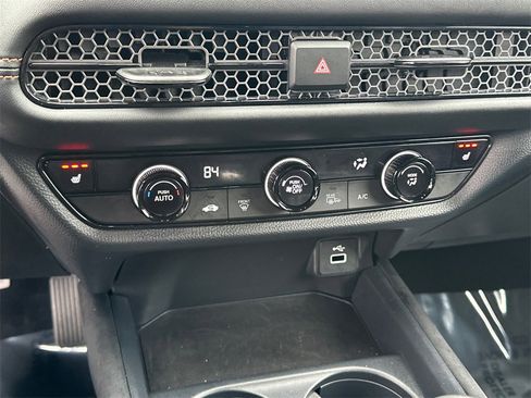 Used 2023 Honda HR-V Sport image 28