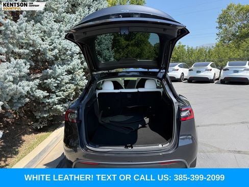 Used 2024 Tesla Model Y Long Range AWD/4WD image 30