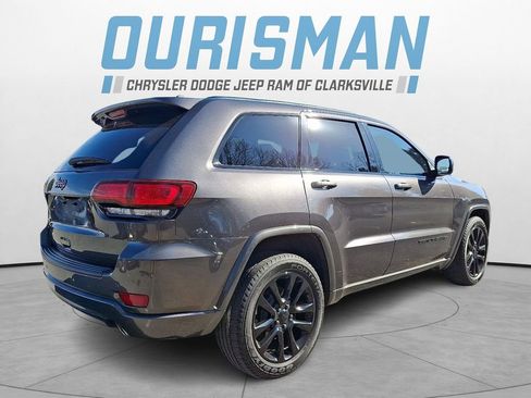 Used 2019 Jeep Grand Cherokee Altitude image 6