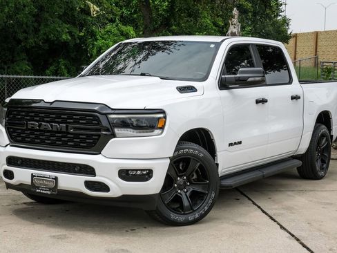 Used 2023 RAM 1500 Big Horn AWD/4WD image 11