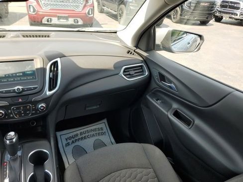 Used 2018 Chevrolet Equinox LT AWD/4WD image 15