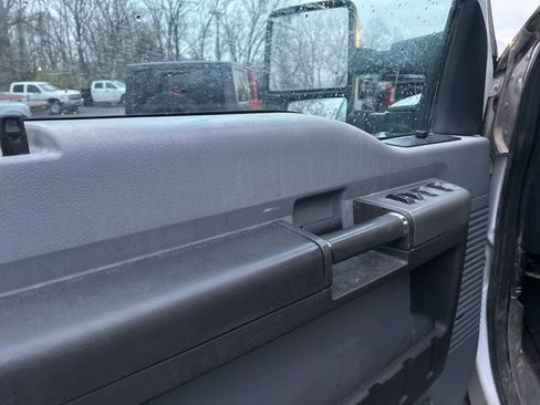 Used 2012 Ford F250 XLT image 12