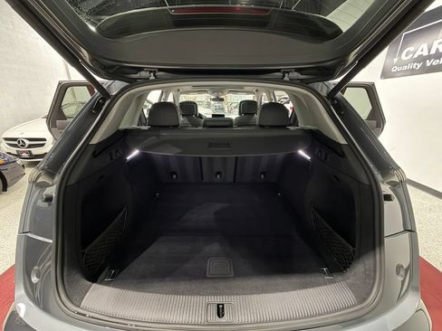 Used 2018 Audi Q5 2.0T Premium Plus w/ Premium Plus Package AWD/4WD image 44