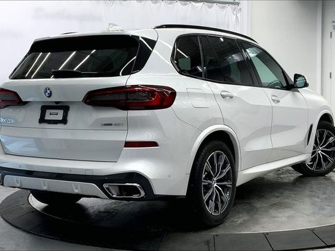 Certified 2023 BMW X5 xDrive40i w/ Executive Package image 15