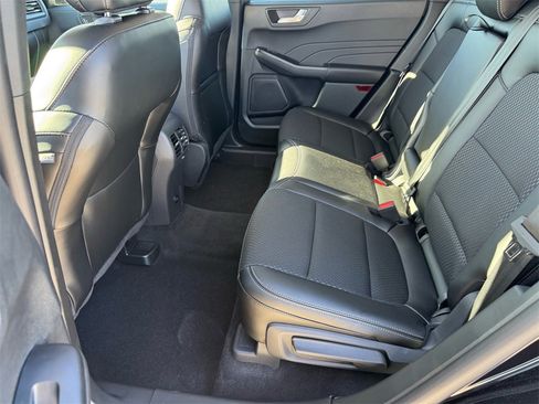 New 2025 Ford Escape Base w/ Class II Trailer Tow Package image 9