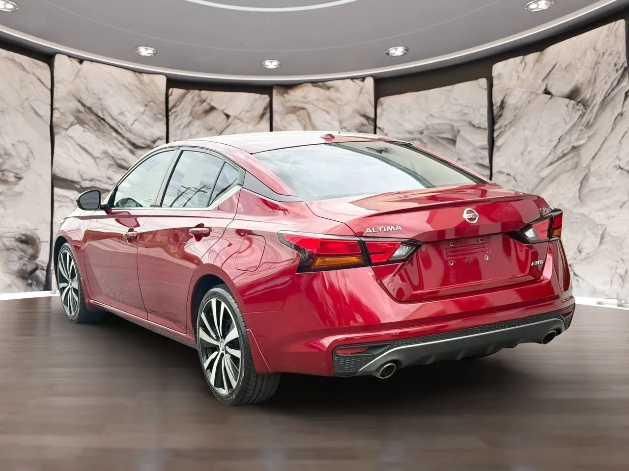Used 2019 Nissan Altima 2.5 SR w/ SR Premium Package AWD/4WD image 5