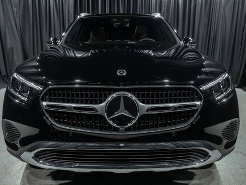 New 2026 Mercedes-Benz GLC 300 4MATIC image 2