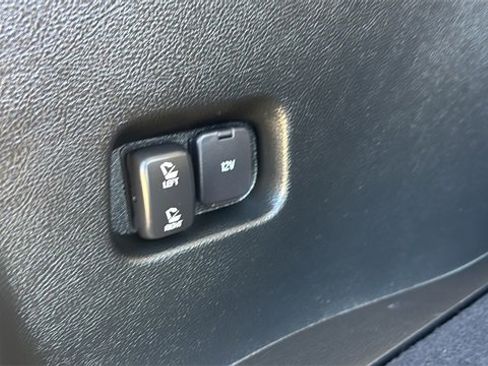 Used 2023 Ford Edge SEL w/ Convenience Package image 34