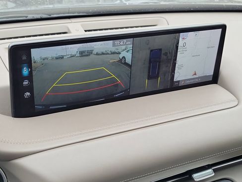 Used 2022 Genesis GV80 2.5T w/ Prestige Package 04 image 23