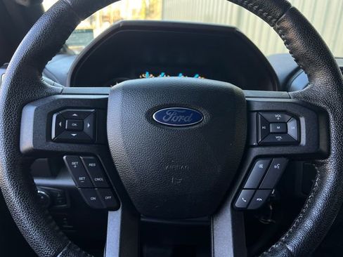Used 2016 Ford F150 XLT w/ Equipment Group 302A Luxury image 19