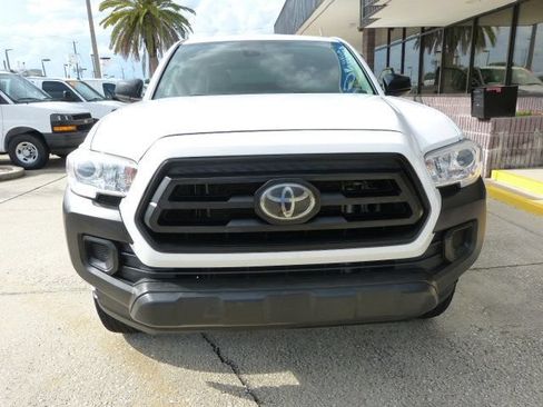 Used 2022 Toyota Tacoma SR RWD image 7