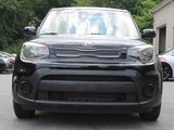 Used 2017 Kia Soul image 2
