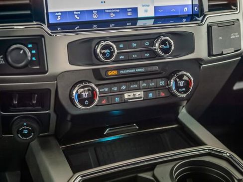 Used 2022 Ford F250 Lariat w/ Lariat Ultimate Package image 31