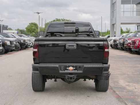 Used 2018 GMC Sierra 2500 Denali w/ Duramax Plus Package AWD/4WD image 8